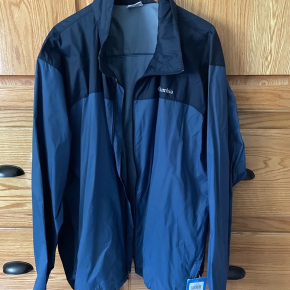 Columbia Men's Dark Blue Windbreaker - Picture 1 of 1